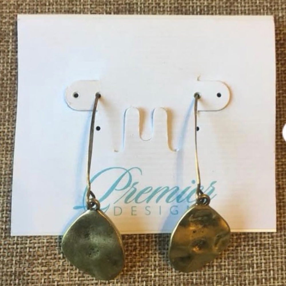 Premier Designs Textured Gold Earrings